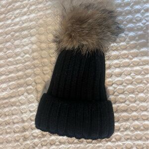 Black Knit Beanie with Detachable Fur Pom